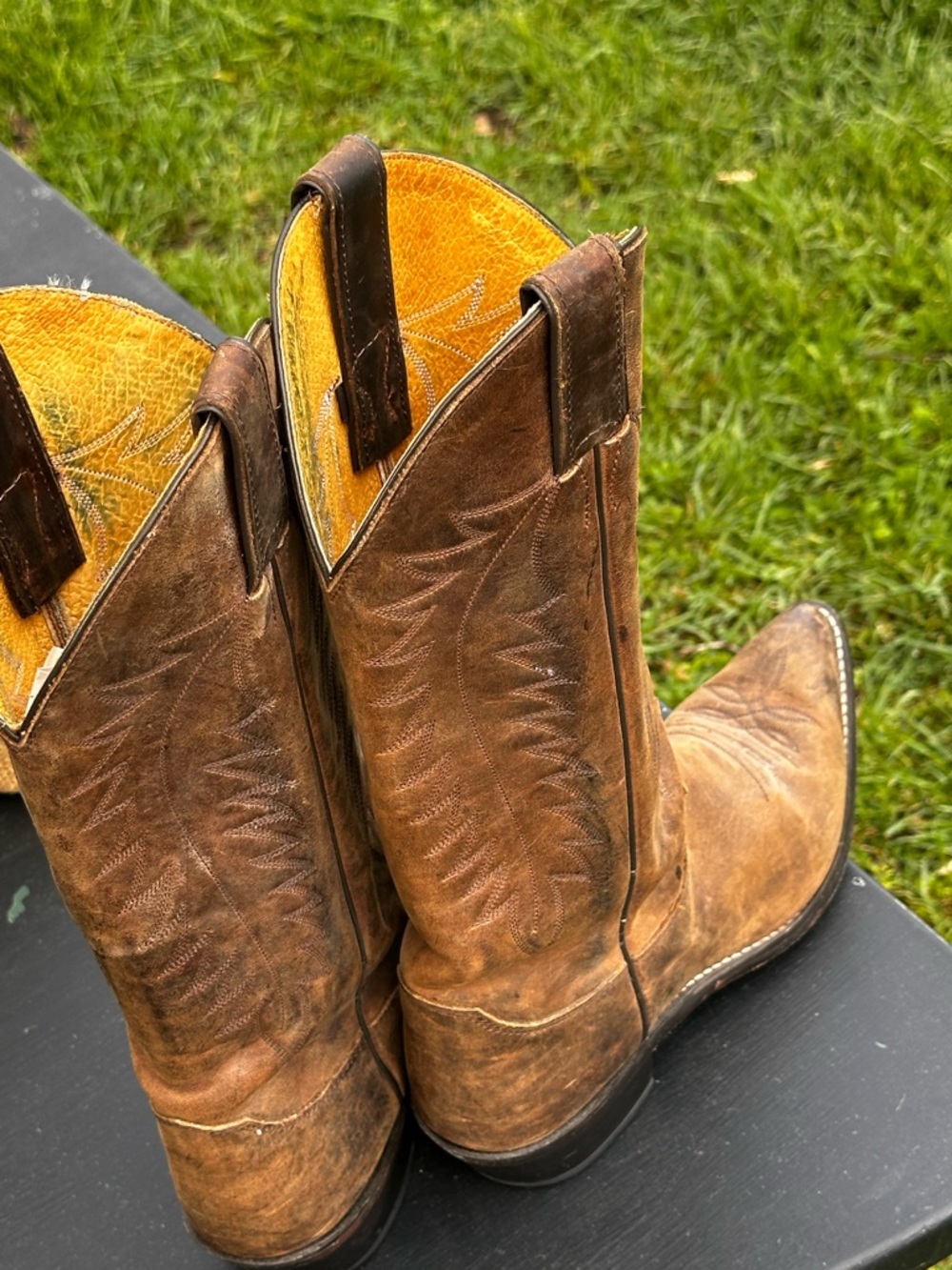 Justin Boots Brown Leather Western Cowboy Boots with Yellow Lining